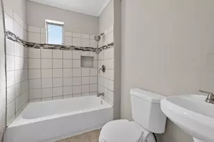 3800 E 4th St, Fort Worth, TX 76111 - Photo 13