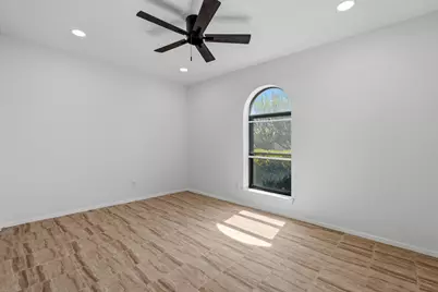 3405 Hacienda Circle, Irving, TX 75062 - Photo 19