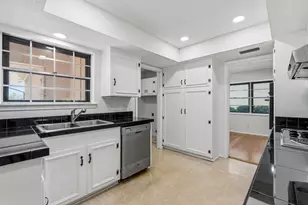 3405 Hacienda Cir, Irving, TX 75062 - Photo 5