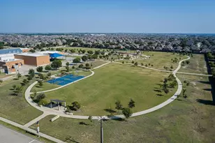 10400 Jackson Hole Ln, McKinney, TX 75072 - Photo 33