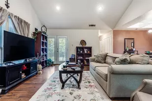 1106 Woburn Dr, Garland, TX 75043 - Photo 5