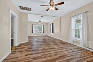 419 S Willow St, Sherman, TX 75090 - Photo 11