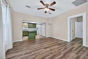 419 S Willow St, Sherman, TX 75090 - Photo 9