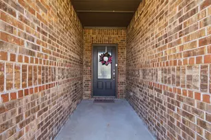 292 Wandering Stream Way, Princeton, TX 75407 - Photo 5