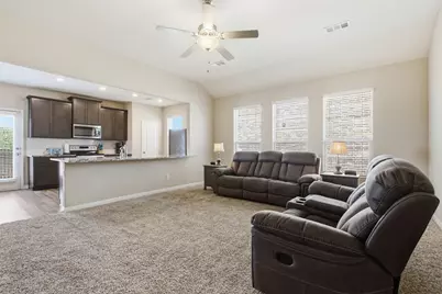 292 Wandering Stream Way, Princeton, TX 75407 - Photo 7