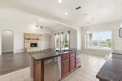 105 Devonshire Drive, Waxahachie, TX 75167 - Photo 13