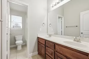 105 Devonshire Dr, Waxahachie, TX 75167 - Photo 15