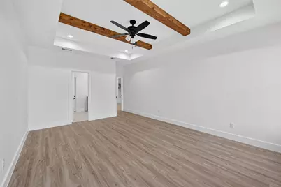 1930 Houston Street, Grand Prairie, TX 75050 - Photo 7