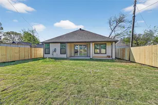 1930 Houston St, Grand Prairie, TX 75050 - Photo 25
