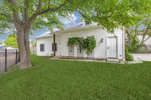 2207 Cambria Blvd, Dallas, TX 75214 - Photo 23