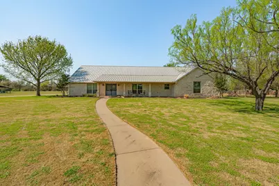 701 Heritage Way, Stephenville, TX 76401 - Photo 1