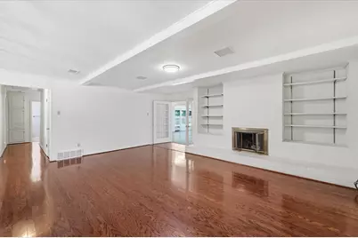 3311 Peachtree Lane, Pantego, TX 76013 - Photo 11