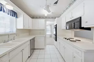 3311 Peachtree Ln, Pantego, TX 76013 - Photo 17