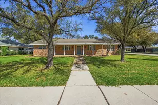 3311 Peachtree Ln, Pantego, TX 76013 - Photo 1
