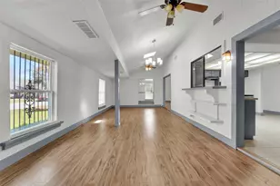 6800 Eagle Rock Dr, Fort Worth, TX 76133 - Photo 25