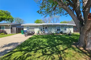 5852 Lyle St, Westworth Village, TX 76114 - Photo 1