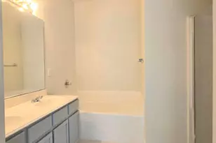 2947 Appaloosa Dr, Dallas, TX 75237 - Photo 23