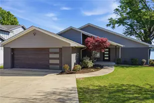 648 Enchanted Isles Dr, Mabank, TX 75156 - Photo 1