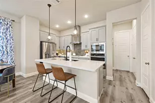 2751 Flowering Peach Ln, Dallas, TX 75212 - Photo 13