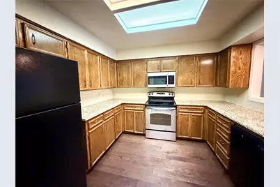 2802 Stewart Drive, Waco, TX 76708 - Photo 3