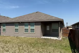 225 Drumcliffe Dr, Fort Worth, TX 76052 - Photo 17