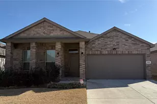 225 Drumcliffe Dr, Fort Worth, TX 76052 - Photo 1