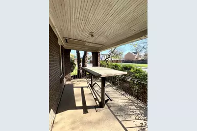 5646 Monticello Avenue, Dallas, TX 75206 - Photo 17