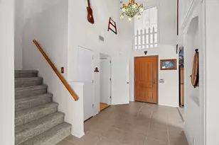 1017 Grand Central Pkwy, Saginaw, TX 76131 - Photo 5