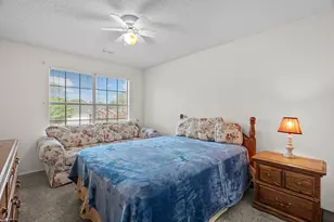 1017 Grand Central Pkwy, Saginaw, TX 76131 - Photo 17