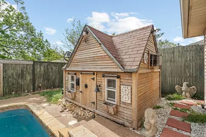 1017 Grand Central Parkway, Saginaw, TX 76131 - Photo 21