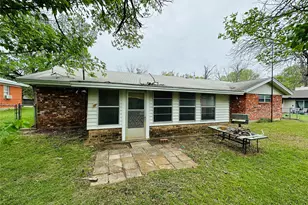 1138 Usher St, Benbrook, TX 76126 - Photo 37