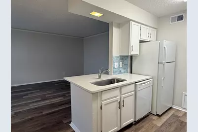 3624 Parkridge Drive #214, Dallas, TX 75234 - Photo 5