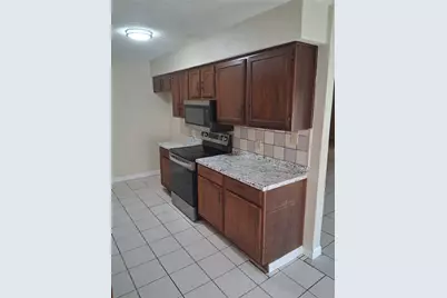 1100 Mapleview Drive, Arlington, TX 76018 - Photo 5