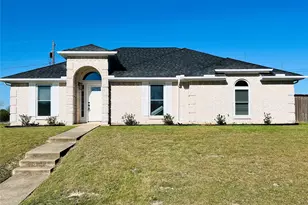719 Kristi Ln, Cedar Hill, TX 75104 - Photo 1