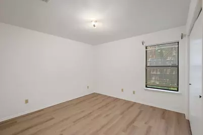 3921 Wentworth Drive, Arlington, TX 76001 - Photo 17