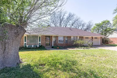 2102 Woodridge Drive, Abilene, TX 79605 - Photo 1