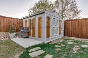 1000 Longhorn Drive, Aubrey, TX 76227 - Photo 23