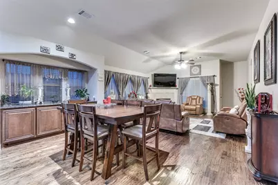 1000 Longhorn Drive, Aubrey, TX 76227 - Photo 11