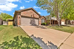 2649 Chadwick Dr, Fort Worth, TX 76131 - Photo 3