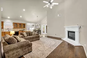 2649 Chadwick Dr, Fort Worth, TX 76131 - Photo 5