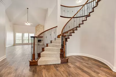 1640 Fence Post Drive, Fort Worth, TX 76052 - Photo 3