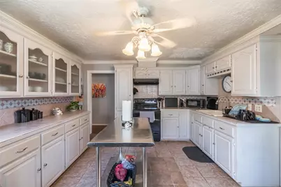 703 E 21st Street, Cisco, TX 76437 - Photo 11