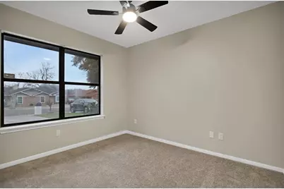 6624 Mattney Drive, Dallas, TX 75237 - Photo 21