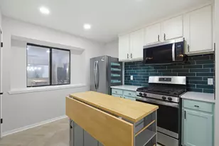 6624 Mattney Dr, Dallas, TX 75237 - Photo 9