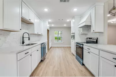 6016 Jacqueline Road, Fort Worth, TX 76112 - Photo 13