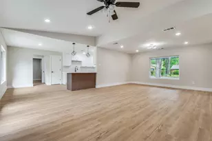 6016 Jacqueline Rd, Fort Worth, TX 76112 - Photo 9