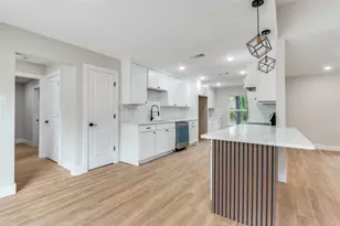 6016 Jacqueline Rd, Fort Worth, TX 76112 - Photo 11