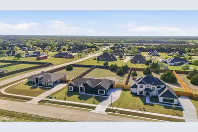 449 Whispering Way, Red Oak, TX 75154 - Photo 35