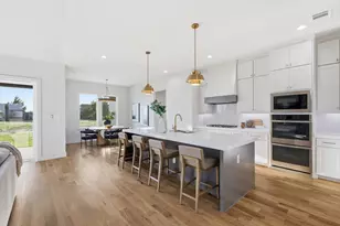 449 Whispering Wy, Red Oak, TX 75154 - Photo 3