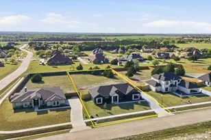 449 Whispering Wy, Red Oak, TX 75154 - Photo 7